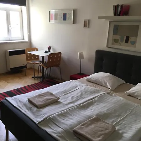 Cosy Near Florenc In * Prag